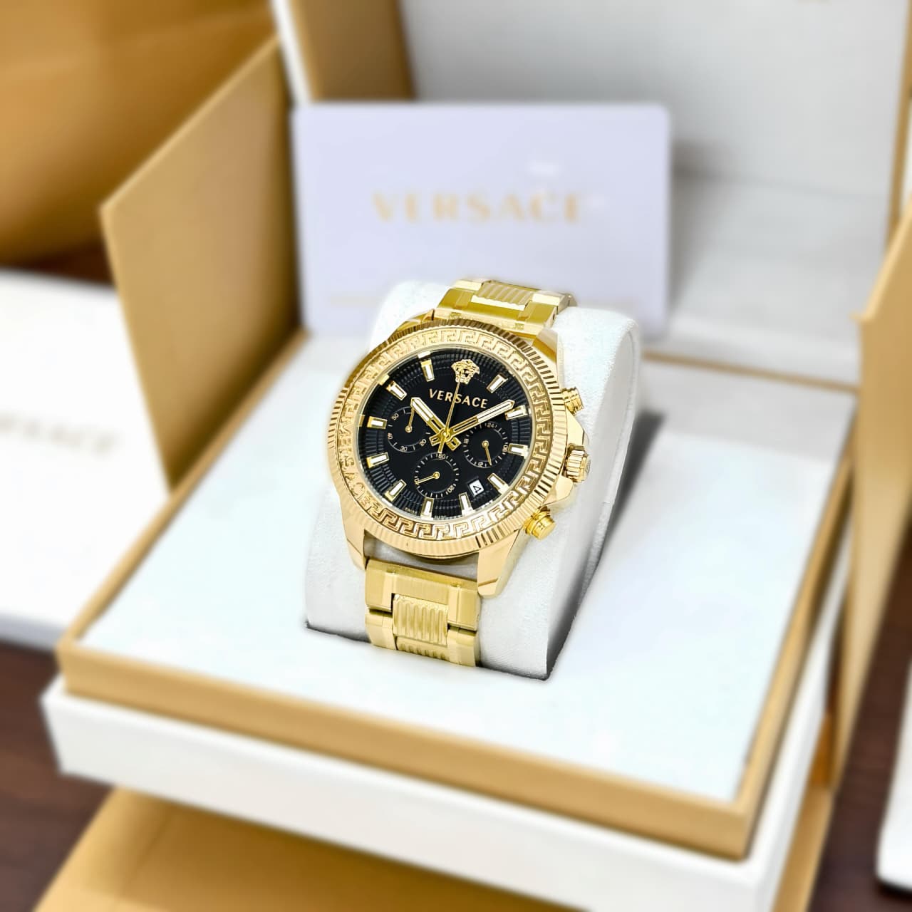 Versace Men's Geo Analog Watches (Gold)